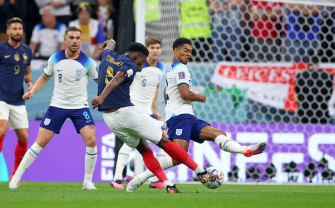 Kết quả Anh vs Pháp: Rượt đuổi ngoạn mục, siêu sao lên tiếng