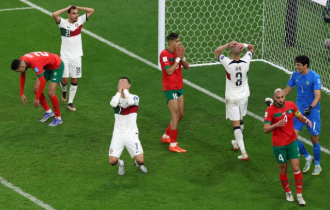 Pepe chỉ trích FIFA sau thất bại của Bồ Đào Nha có liên quan đến Messi