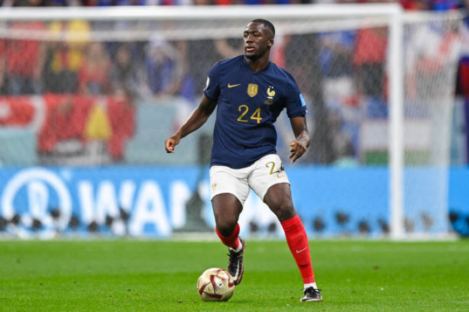 Pháp vs Morocco: Sai lầm phút thứ 5, toang cả trận đấu?