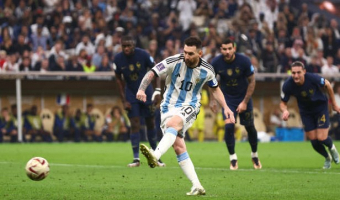 Phá lưới Pháp, Messi tạo 2 cột mốc lịch sử ở các kỳ World Cup