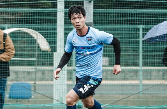 Xem Công Phượng tập luyện 3 tuần, HLV Yokohama FC đánh giá công tâm