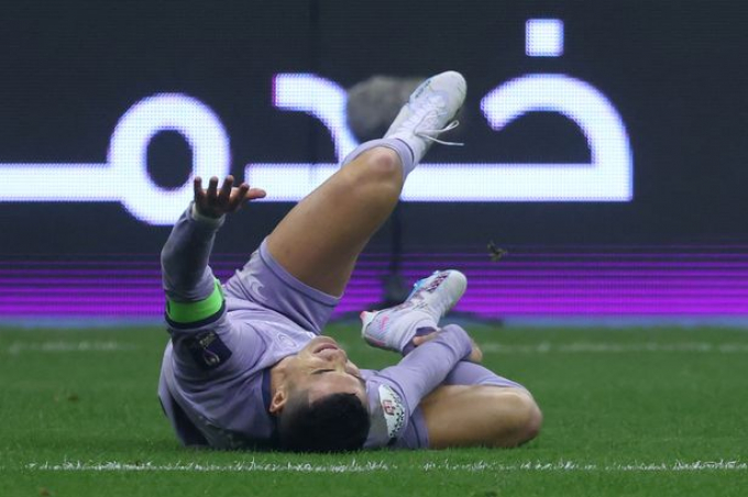 Mới đá 2 trận cho Al Nassr, Ronaldo đứng trước nguy cơ nghỉ thi đấu