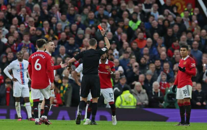 Man United bị FA sờ gáy sau tình huống lộn xộn trên sân Old Trafford