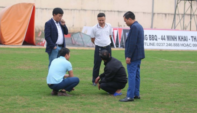 V-League nghỉ dài hạn, sân Thanh Hóa tiến hành công việc đặc biệt