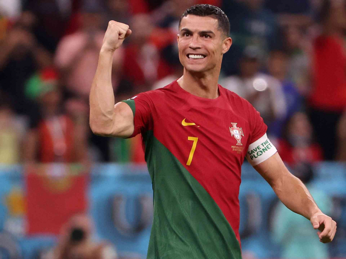 Ronaldo nhận tín hiệu mới, thêm chỗ đứng tại tuyển Bồ Đào Nha thời Martinez