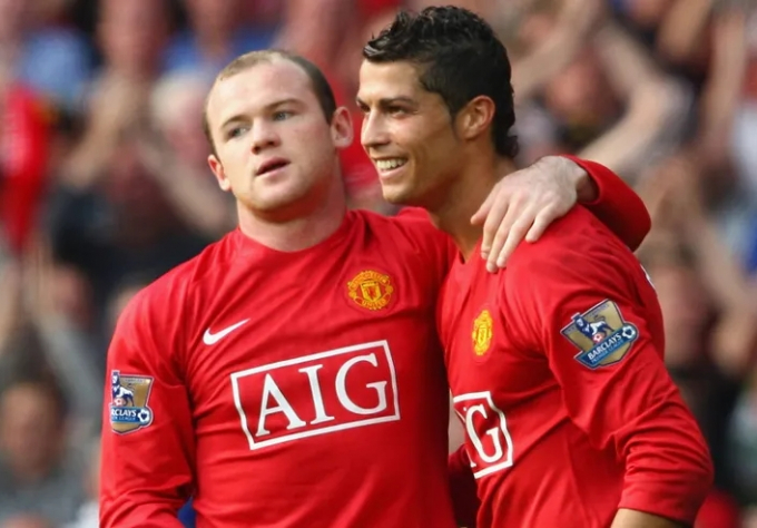 Ronaldo chia tay Man United, Rooney đánh giá trình của Ten Hag