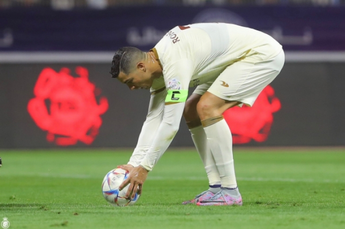 Hỏa lực Ronaldo quá mạnh mẽ, Al Nassr đại thắng 5-0