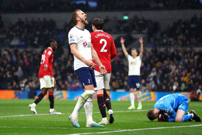 5 điểm nhấn Tottenham 2-2 Man United: Máy cày tạo cú lừa; Ten Hag lực bất đồng tâm