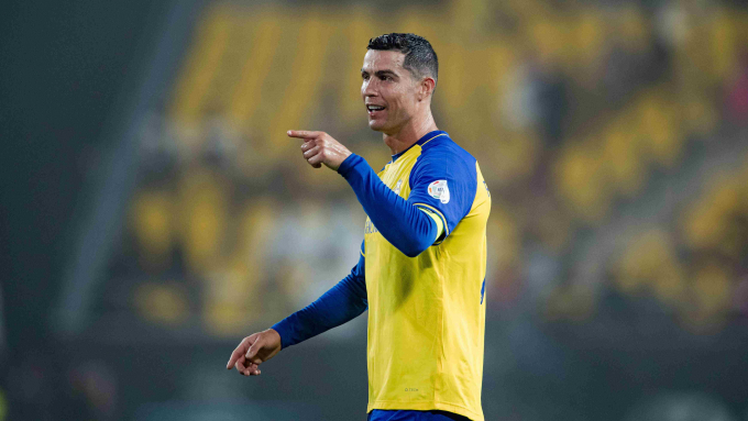 Ronaldo quay xe, ở lại Al Nassr vì đối thủ không đội trời chung