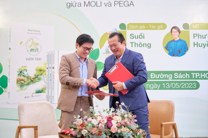 Cú bắt tay chiến lược giữa MOLI và PEGA, đẩy mạnh kinh doanh sách đa nền tảng