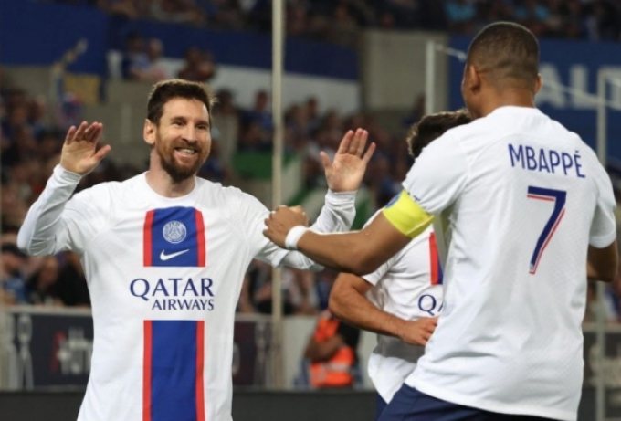Messi xô đổ kỷ lục của Ronaldo, giúp PSG vô địch Ligue 1 sớm 1 vòng đấu