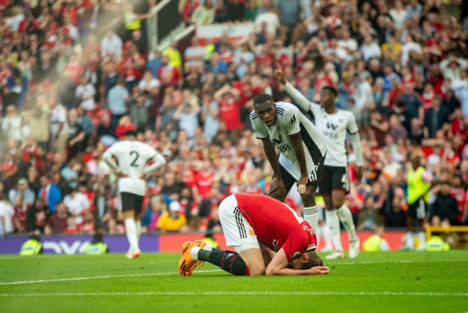 5 điểm nhấn Man United 2-1 Fulham: Người hùng De Gea; Ashley Young mùa chuyển nhượng tái xuất
