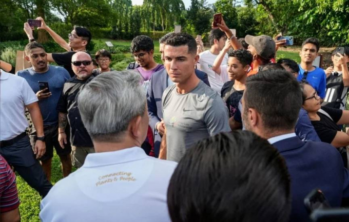 Sớm chia tay Al Nassr, Ronaldo tạo cơn sốt lớn ở quốc gia Đông Nam Á