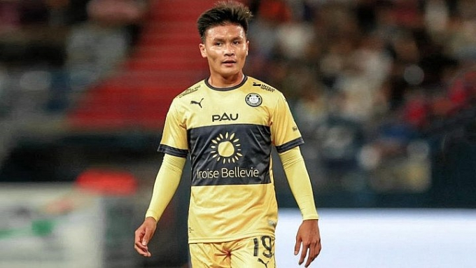 Quang Hải chia tay Pau FC, trở về Việt Nam thi đấu?