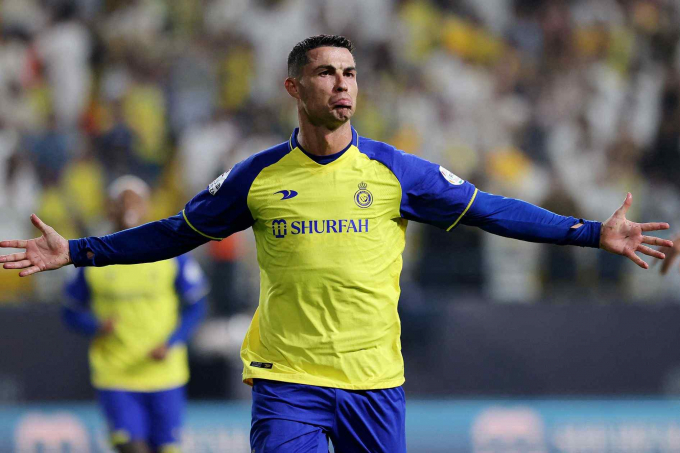 Đồng đội tại Al Nassr tỏ tình với Ronaldo, chỉ ra điểm đáng ngưỡng mộ nhất