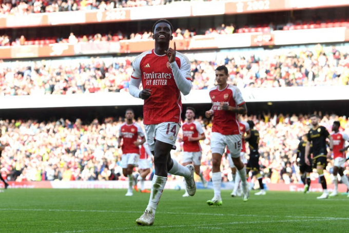 5 điểm nhấn Arsenal 1-1 Monaco (pen 5-4): Wenger tái xuất; Nketiah cứu giá thành công