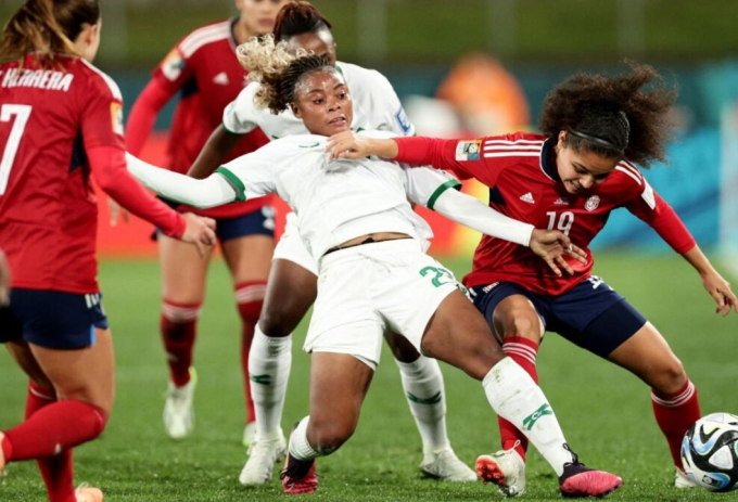 FIFA điều tra HLV sờ ngực cầu thủ nữ ở VCK World Cup 2023