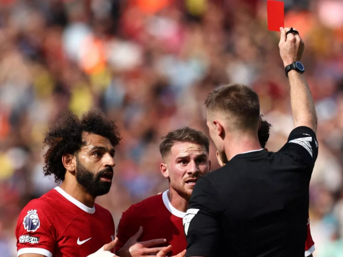 FA chính thức nhận sai, sao Liverpool được xóa án oan ức