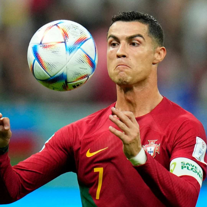 Thăng hoa tột đỉnh cùng Al Nassr, Ronaldo chinh phục thêm kỷ lục với Bồ Đào Nha