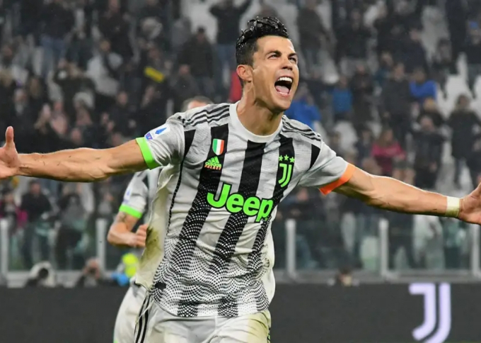 Vì 20 triệu euro, Ronaldo đùng đùng kiện Juventus thất hứa ra tòa