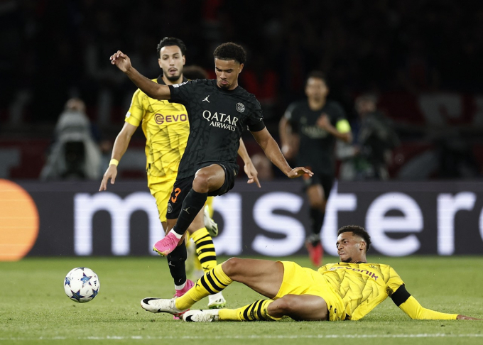 Thắng thuyết phục Dortmund, PSG tạm dẫn đầu bảng tử thần Champions League