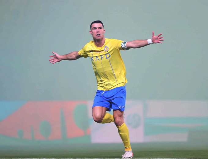 29 bàn, 7 kiến tạo: Ronaldo đi nước cờ táo bạo, Al Nassr mừng rơn