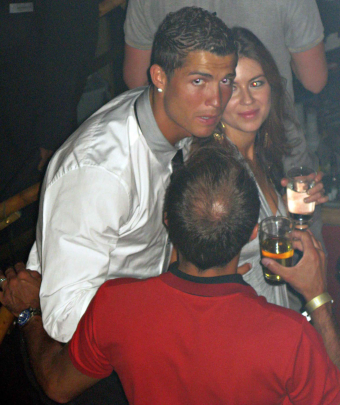 Vận đen đeo bám, Ronaldo nguy cơ mất khoản tiền khổng lồ