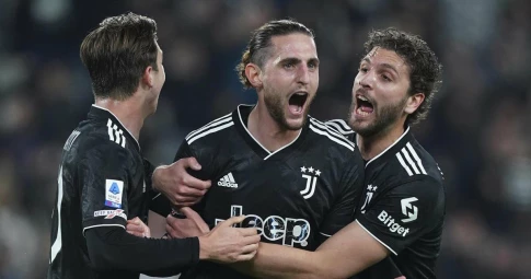61 bàn thắng, 10 kiến tạo: Sau Rabiot, M.U quyết 'rút ruột' Juventus mang về chân sút 75 triệu euro