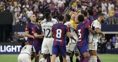 Trút giận trận thua Arsenal, Barca vùi dập Real trên đất Mỹ