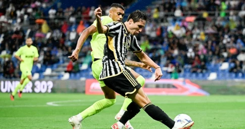Điểm đen nơi hàng phòng ngự, Juventus thua tức tưởi đối thủ dưới cơ