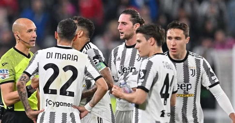 UEFA cấm Juventus tham dự cúp châu Âu sau khi bị trừ 10 điểm