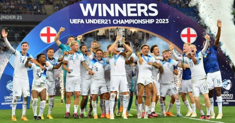 Nhân tố M quá đỉnh, người Anh vô địch U21 EURO sau gần 4 thập kỷ