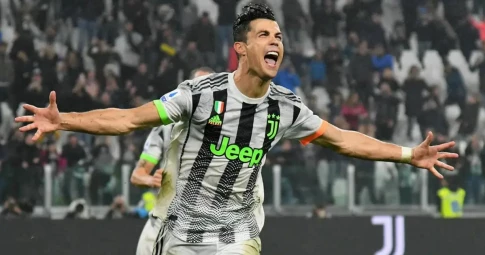 Vì 20 triệu euro, Ronaldo đùng đùng kiện Juventus thất hứa ra tòa