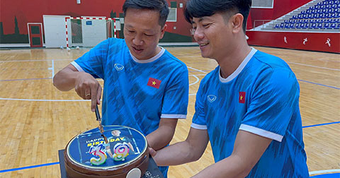 'Người đặc biệt' của ĐT futsal Việt Nam đón sinh nhật... đặt biệt