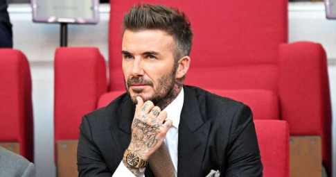 Beckham từ chối tham gia vào cuộc tình ngang trái sặc mùi tiền tại Old Trafford