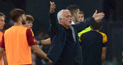 Địa chấn tại Italia, AS Roma nhận trận thua ’muối mặt’ trước Udinese
