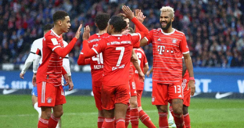 'Bò mộng' Choupo-Moting liên tục 'nổ súng' đưa Bayern Munich trở lại ngôi đầu bảng