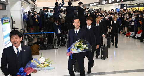 Sao 'xịt pen' của Nhật Bản bất ngờ với màn chào đón ở quê nhà