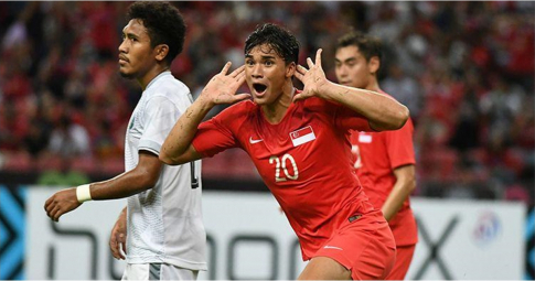 Singapore mất tiền đạo số 1 khi đấu với Việt Nam