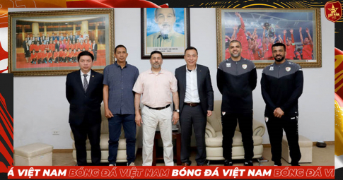 Phản ứng của Oman khi nhận lời mời đặc biệt từ ’sếp tổng’ bóng đá Việt Nam