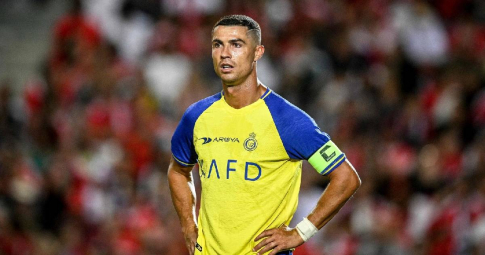 Ronaldo nhận liên tiếp 2 'trái đắng': Tịt ngòi 5 trận liên tiếp, mất luôn kỷ lục World Cup