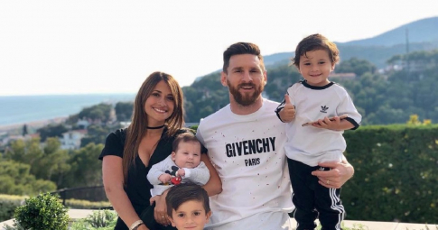 <b>Messi trở lại hội quân</b>, tham gia hoạt động đặc biệt