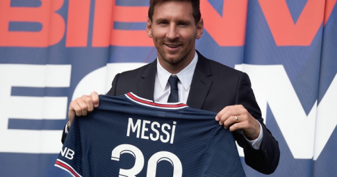 Những ngôi sao bóng đá từng khoác chiếc áo số 30 như của Messi tại PSG