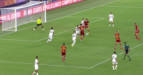 Roma 5-0 Casablanca: Bước chạy đà hoàn hảo cho ’người đặc biệt’
