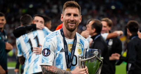 Bức ảnh của Messi tại sân Wembley bỗng gây sốt bởi <b>lý do kỳ bí</b>