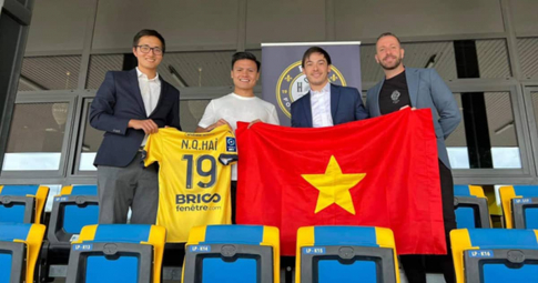 Quang Hải có thêm nguồn thu nhập nào khác khi gia nhập Pau FC