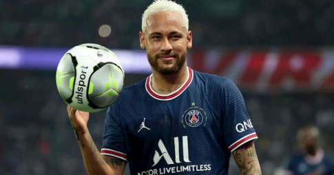 Neymar <b>'chơi khăm'</b> PSG, ra quyết định khó tin về tương lai