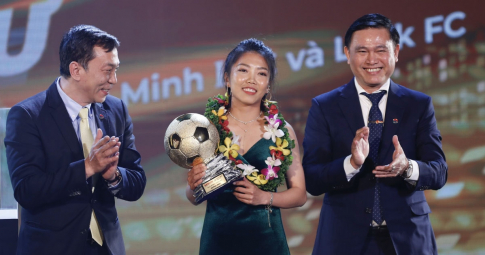 Kết quả Gala QBV Việt Nam 2022: Huỳnh Như làm nên lịch sử, Văn Quyết vượt mặt Tiến Linh