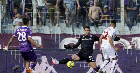 Thua sốc Fiorentina, Roma dồn sức tranh vô địch Europa League