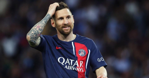 Hành động khó coi từ người hâm mộ PSG trong ngày chia tay Lionel Messi